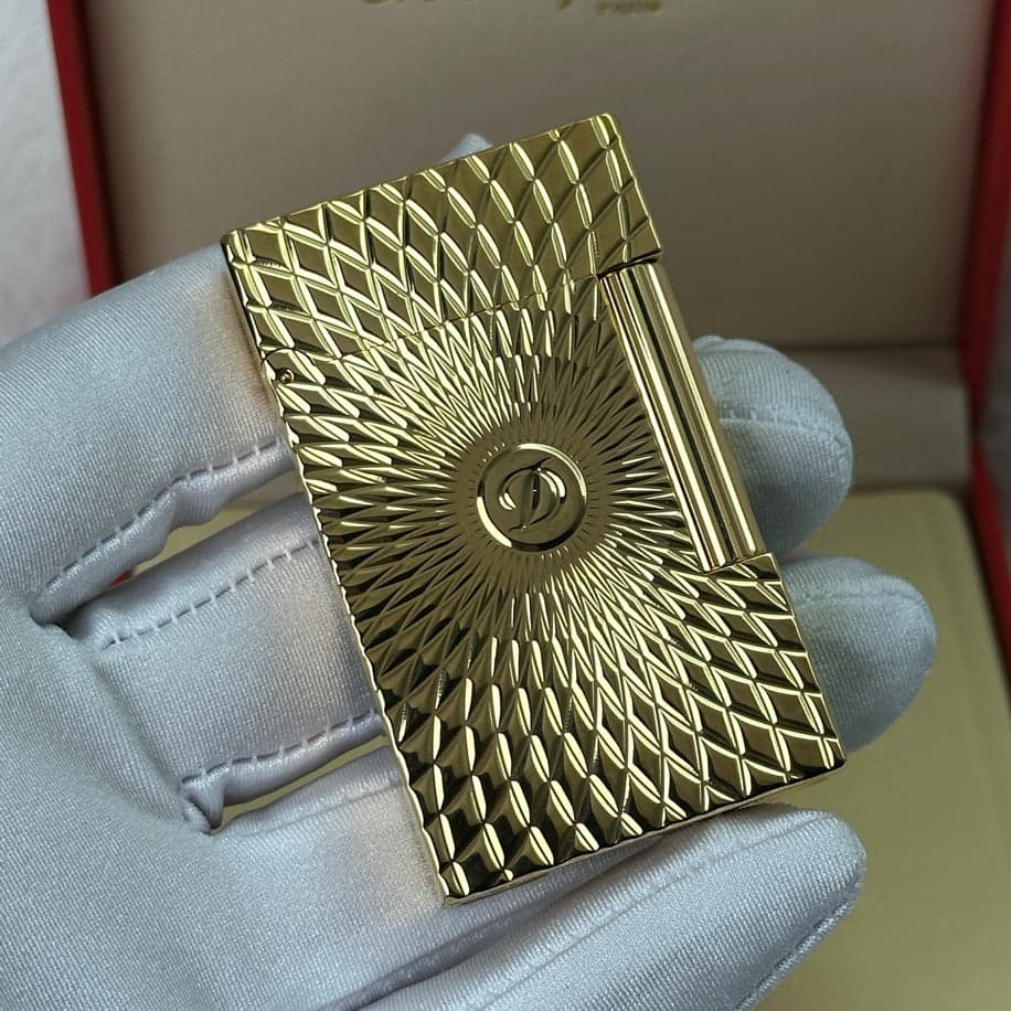 S.T. Dupont LIGNE 2 Gold Logo Lighter — 1