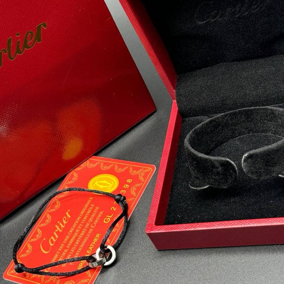 Cartier İpli Love Bileklik — 1