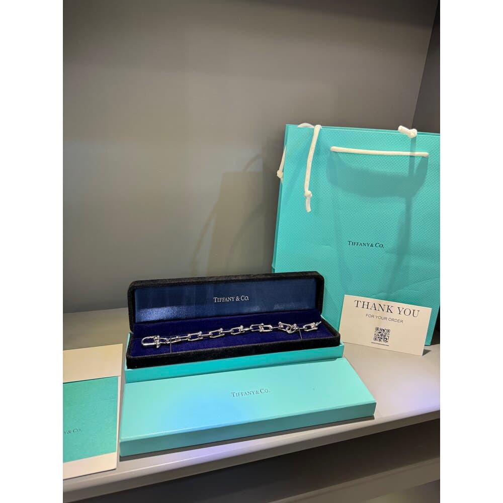 Tiffany Co Unisex Bileklik ( Silver ) — 1