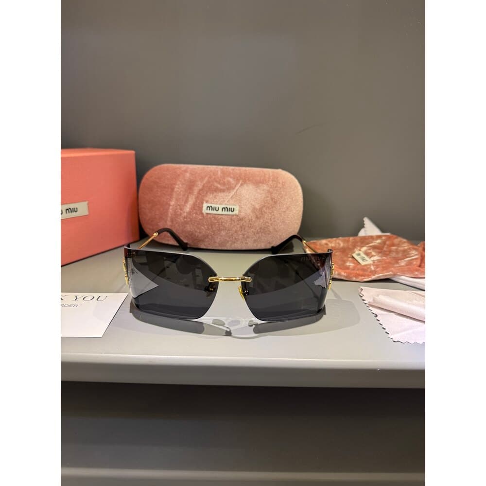 Miu Miu Gözlük Kadın — 1