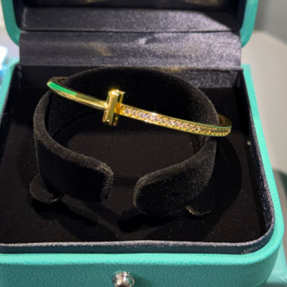Tiffany T Gold Yarım Taşlı ( İnce ) Bileklik — 1