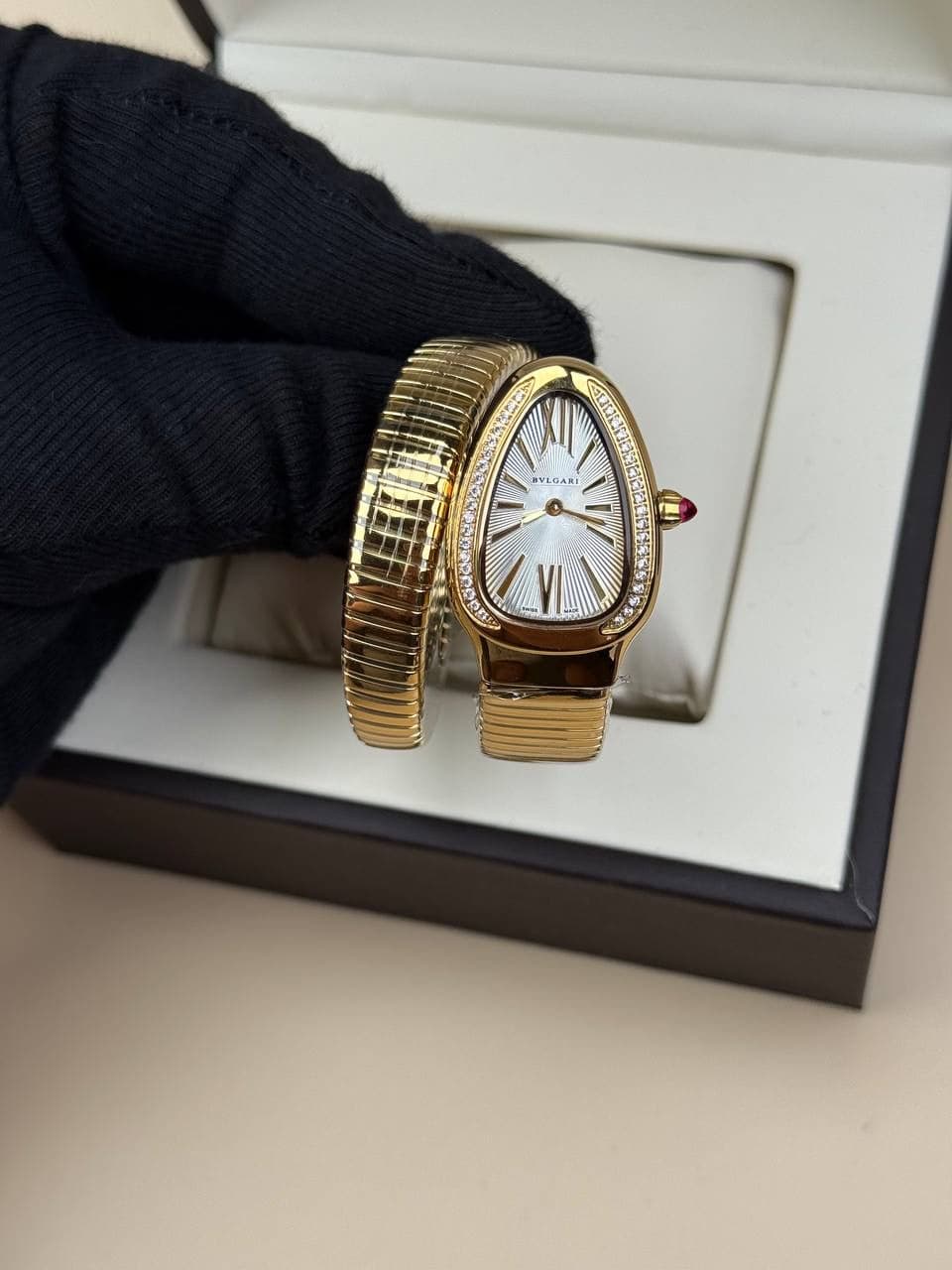 Bvlgari Serpenti Tek Sarmal Taşlı