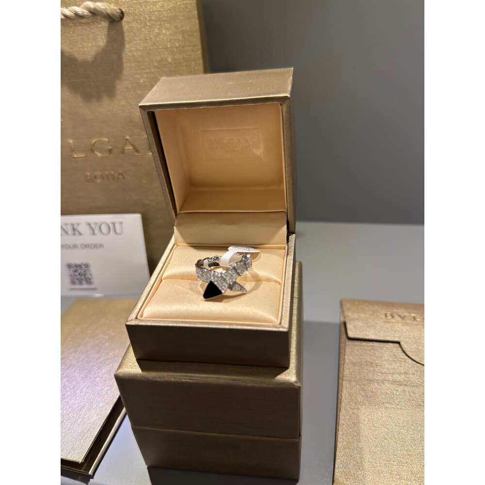 Bvlgari Yüzük( Özel Seri ) — 1