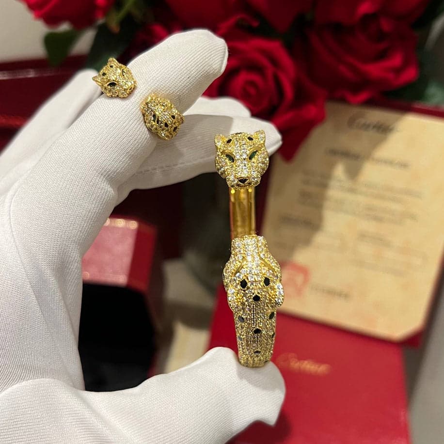 Cartier Panther’e Gold Taşlı Bileklik Yüzük Set — 1
