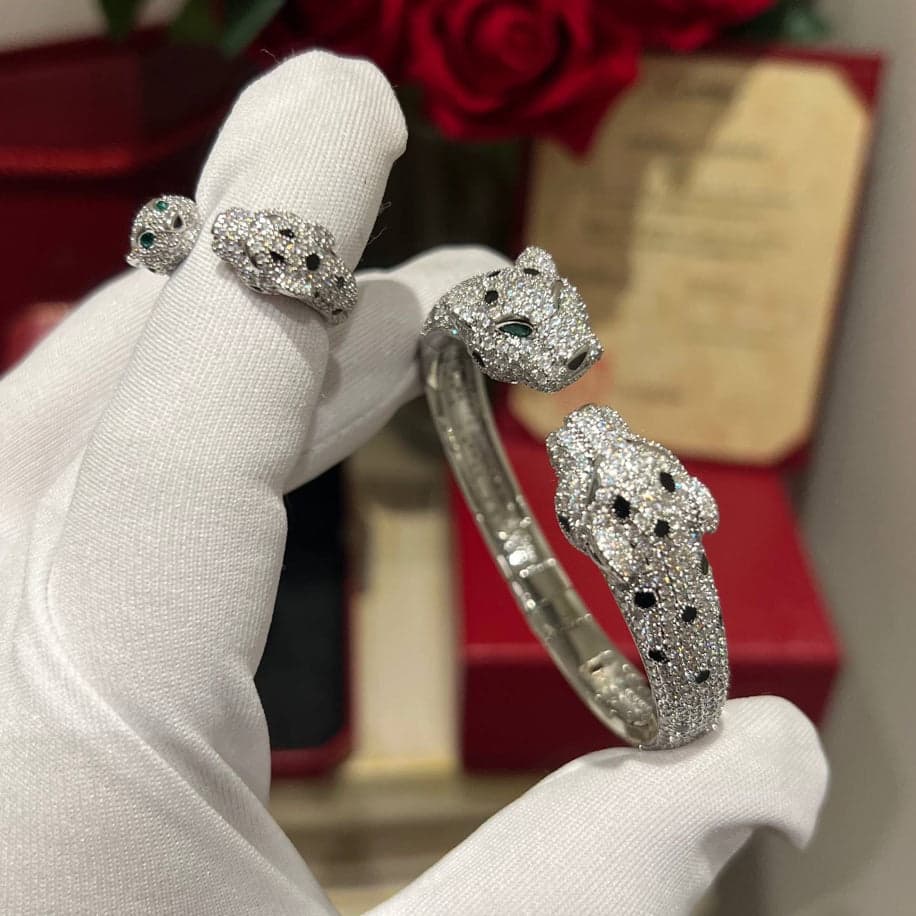 Cartier Panther’e Silver Taşlı Bileklik Yüzük Set — 1