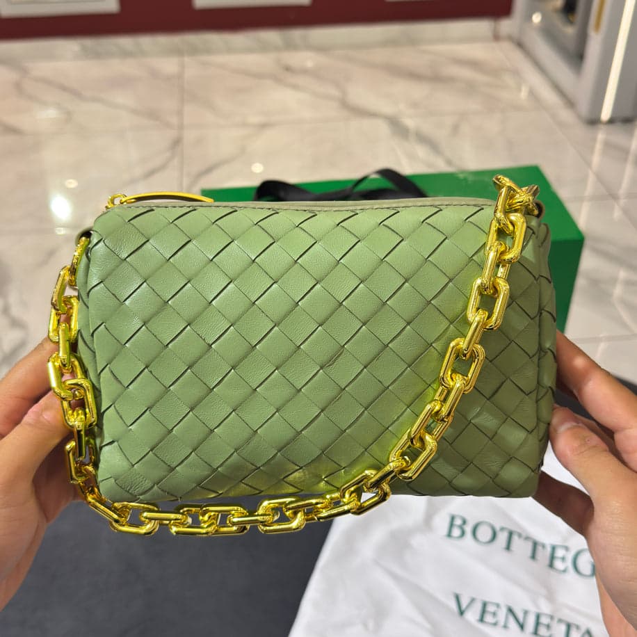 Bottega Veneta Premium Bag ( Yeşil ) — 1
