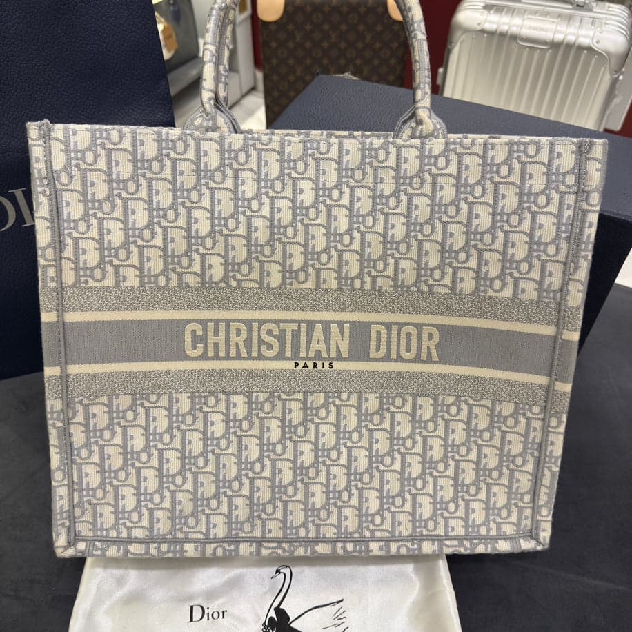 Christian Dior Bag — 1