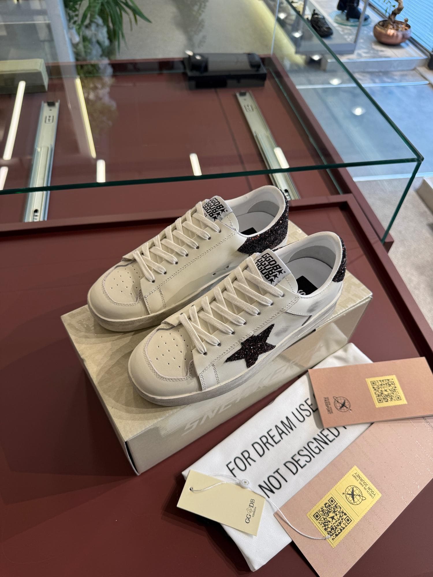 Golden Goose MT
