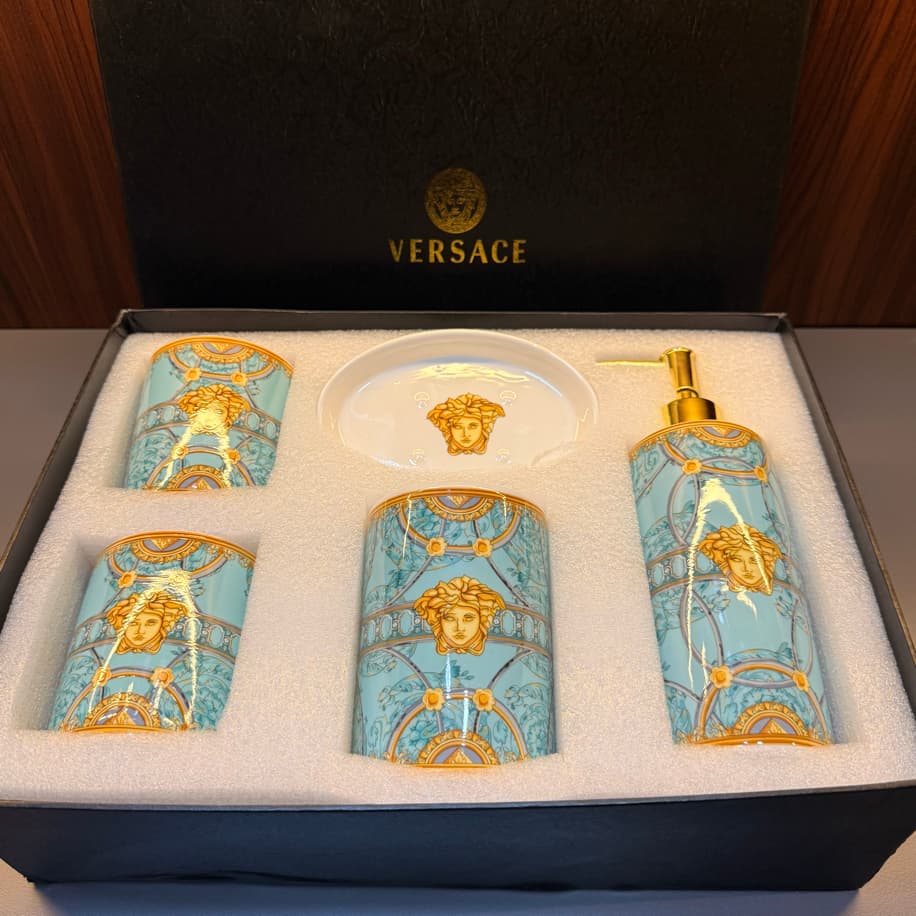 VERSACE 5’li Banyo Seti