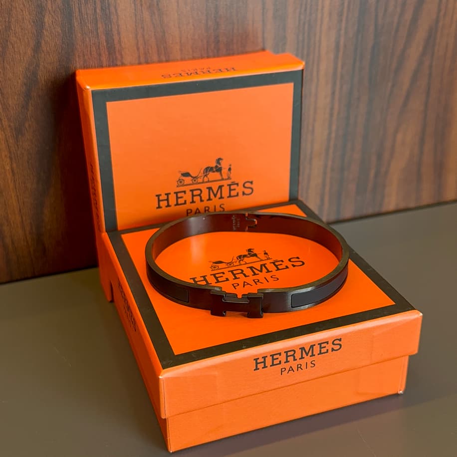 Hermes Siyah Bileklik ( Clic HH Bracelet )