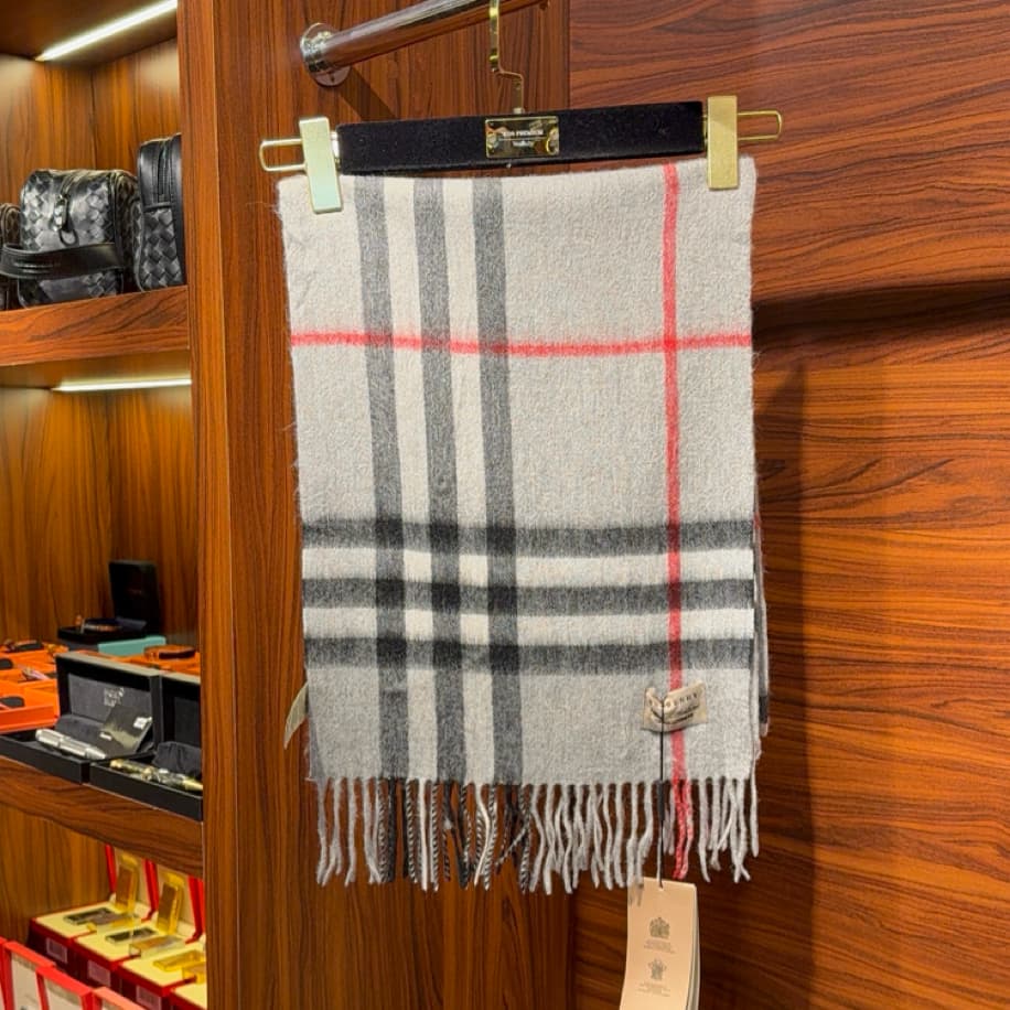 Burberry Checked Cashmere Scarf - Grey