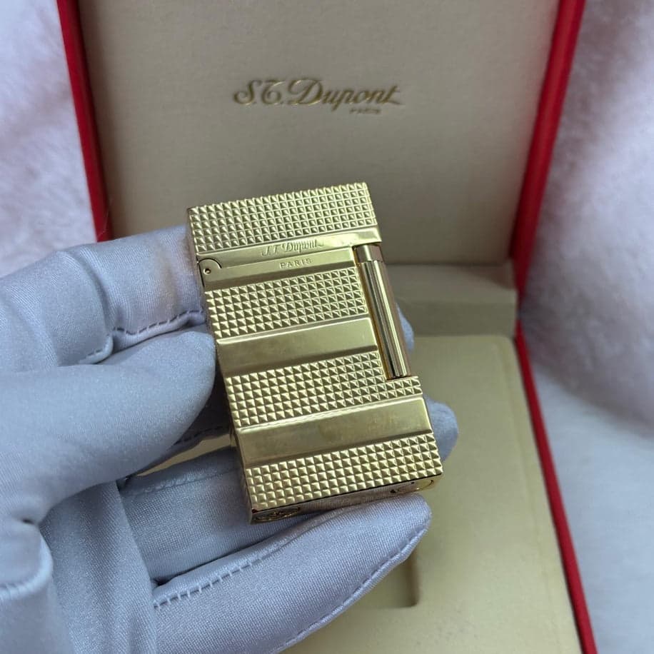 S.T. Dupont LIGNE 2 Full Gold Line Lighter — 1