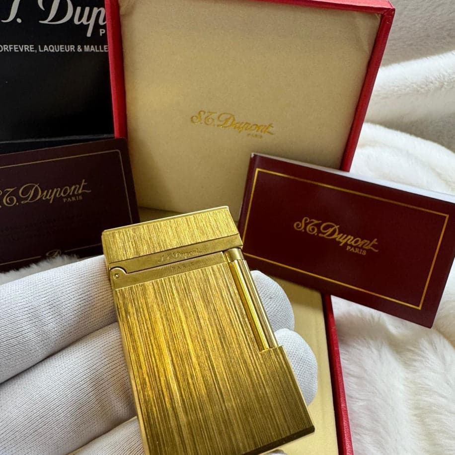 S.T. Dupont LIGNE 2 Full Gold Lighter — 1