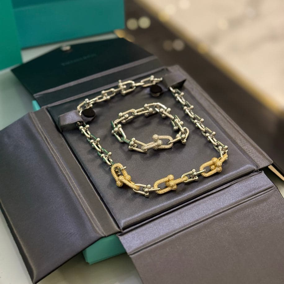 Tiffany Hardwear Bileklik Kolye Set Full Taşlı — 1