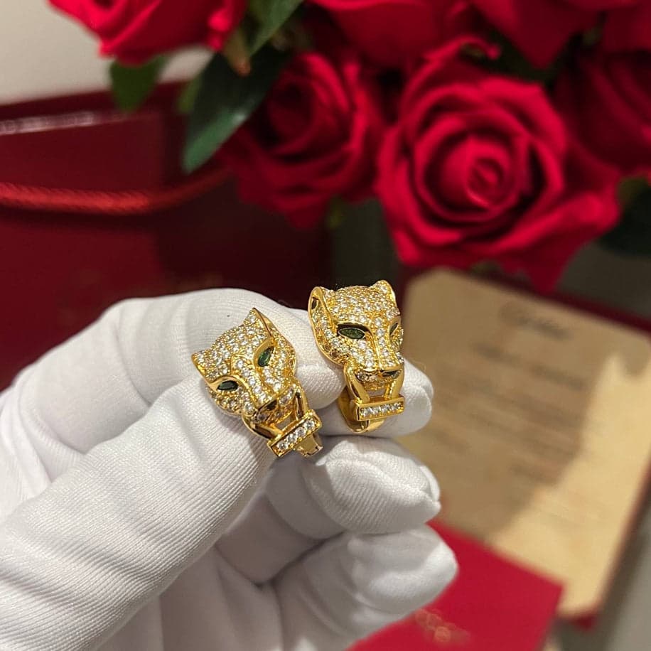 Cartier Panther’e Gold Taşlı Küpe — 1
