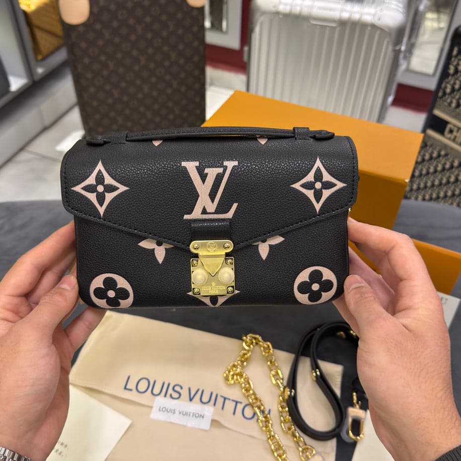 Louis Vuitton Bag — 1