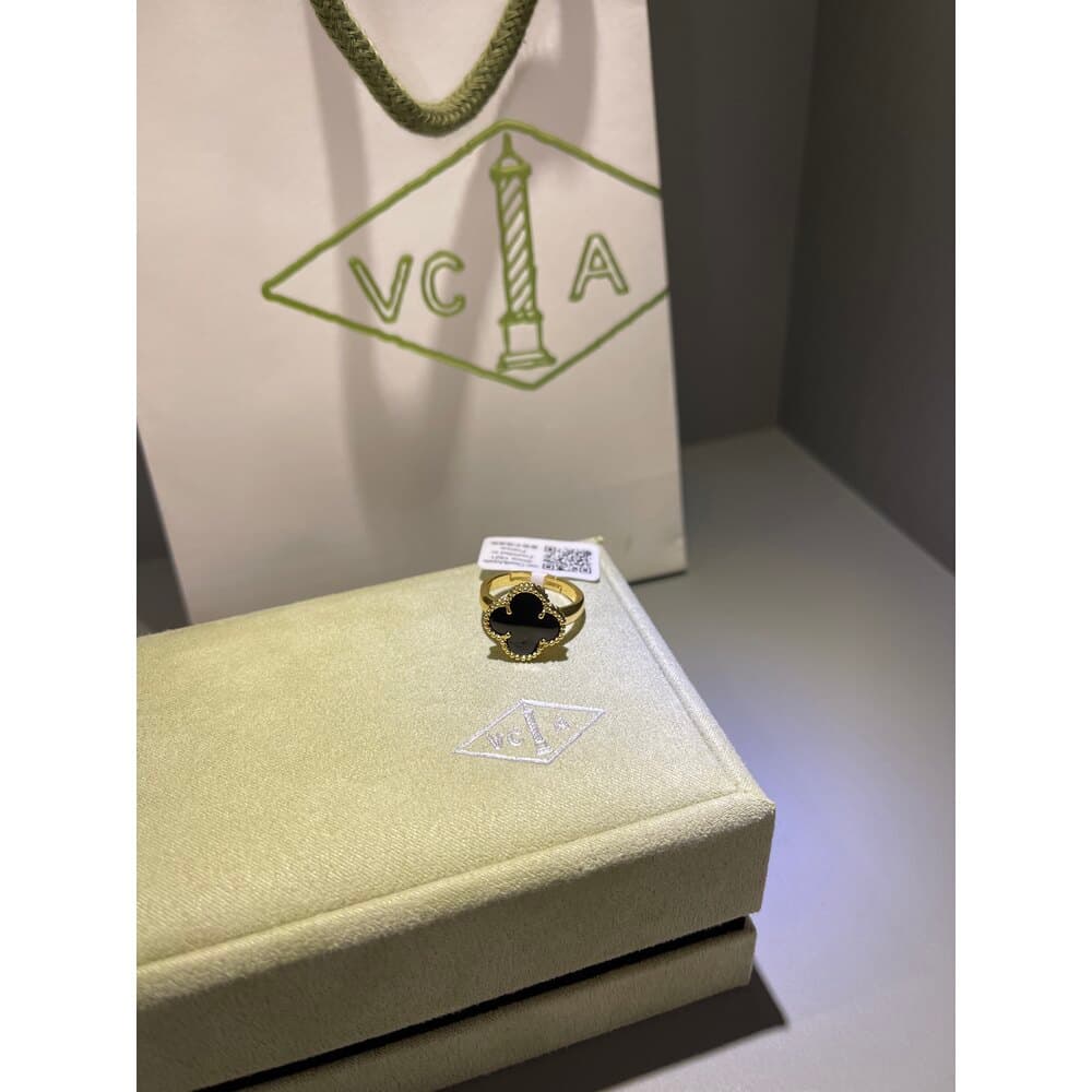 Van Cleef ( Black Gold ) — 1
