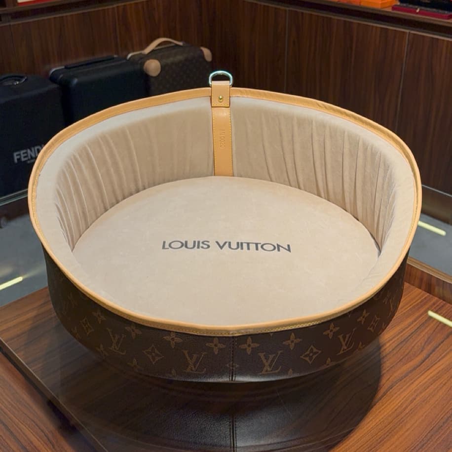 Louis Vuitton Pet Bed | Evcil Hayvan Yatağı