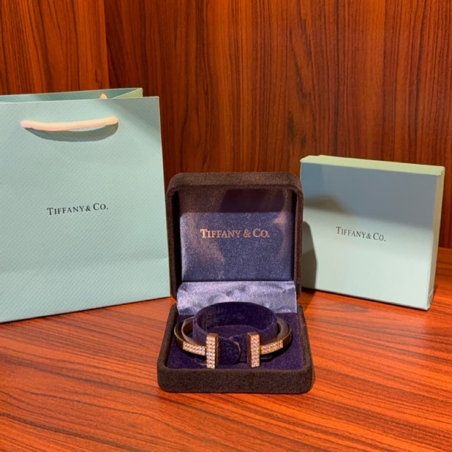 Tiffany&Co T Pave Gold Bileklik