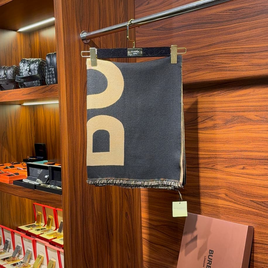 Burberry Şal